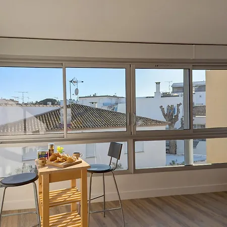 Apartment Sol-y-days Murenes, Grand Confortable Avec Parking, Proche Du Centre Et De La *